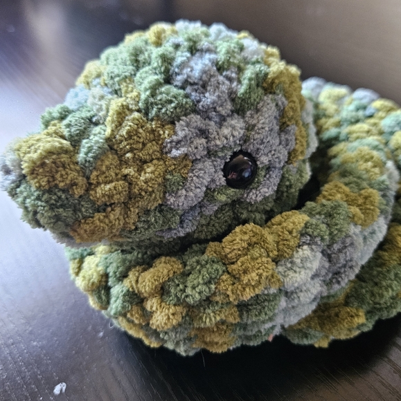 Like to be notified when I'm live sharing my own - Picture 8 of 10